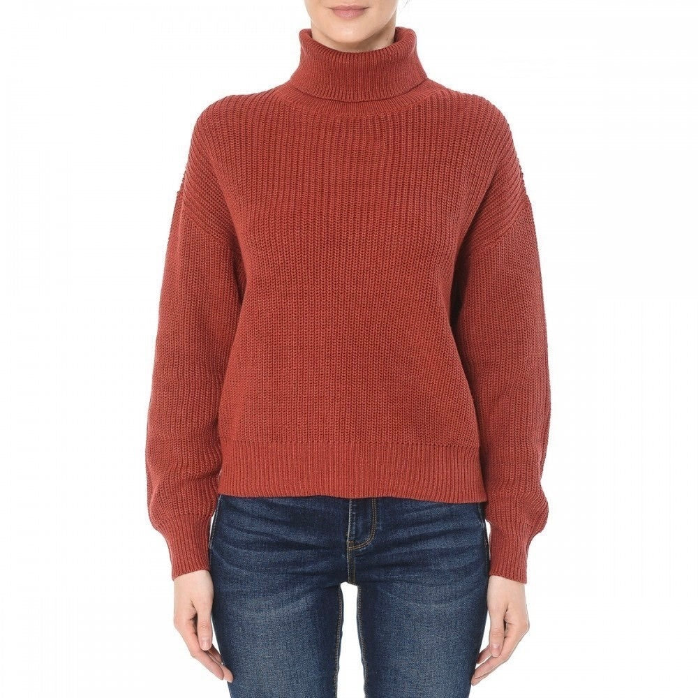 Turtle Neck Crop Sweater