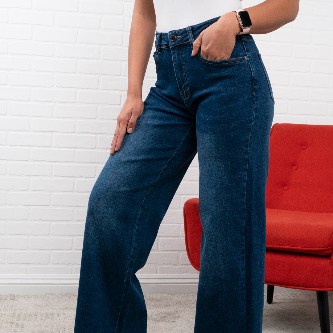 Lauren Classic High waisted 31" comfy Jeans