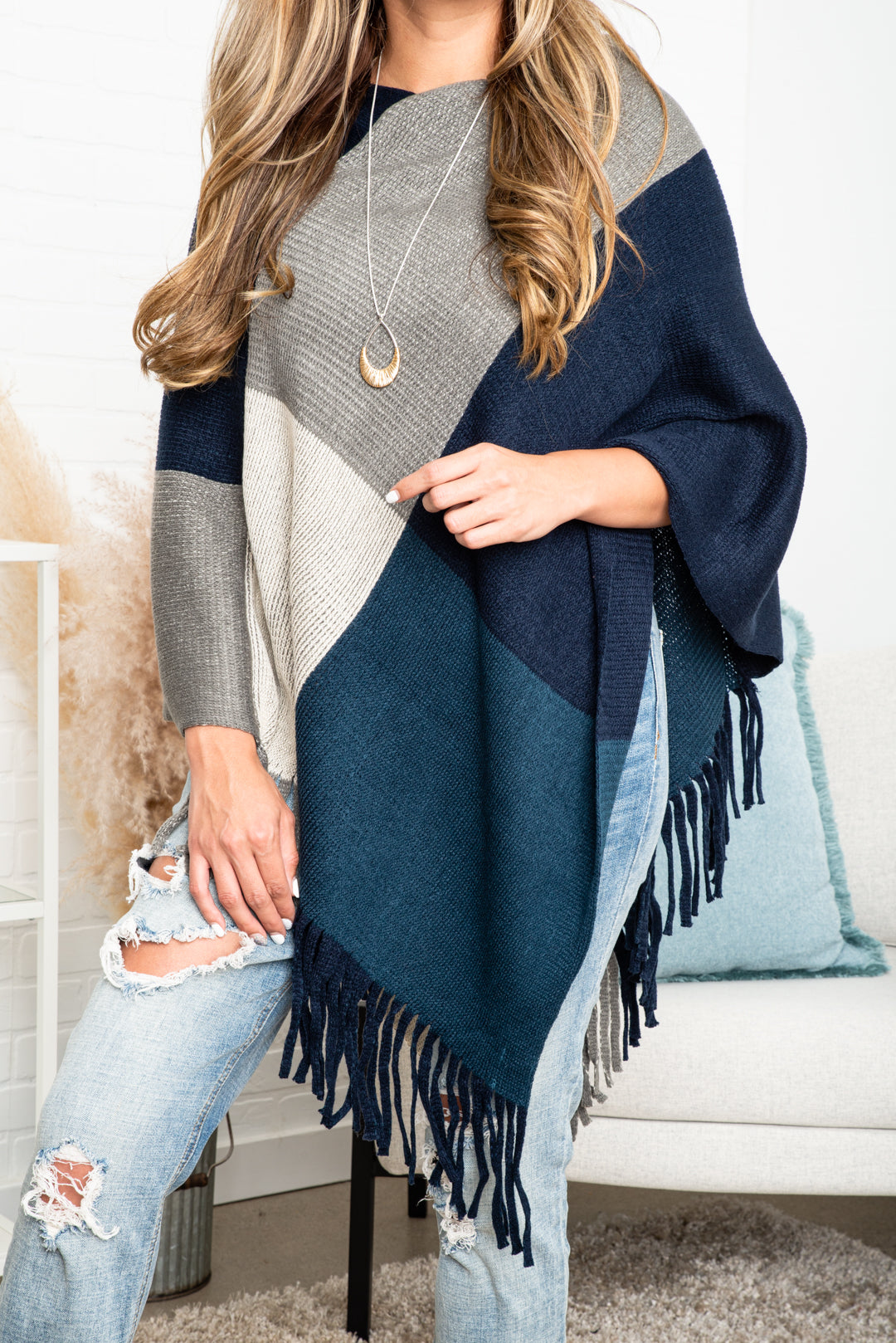 Color Block Tasseled Poncho