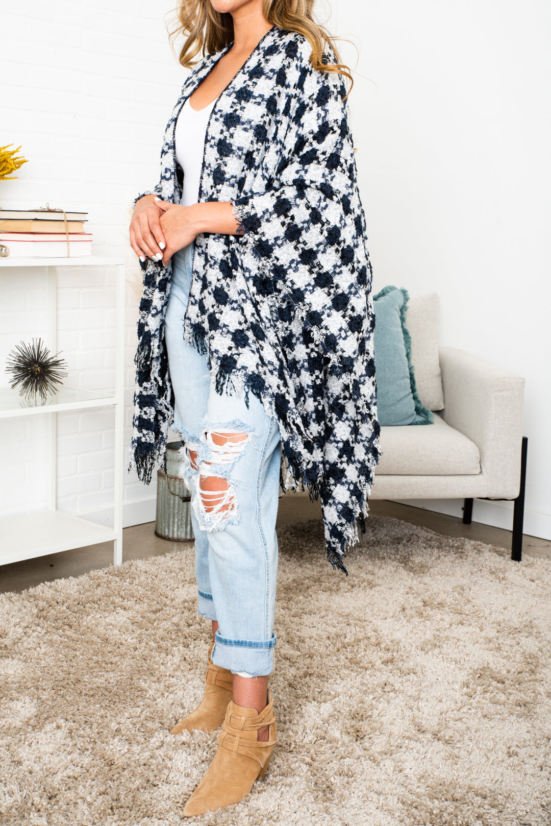 Alina Checkered Comfy Ruana | Navy