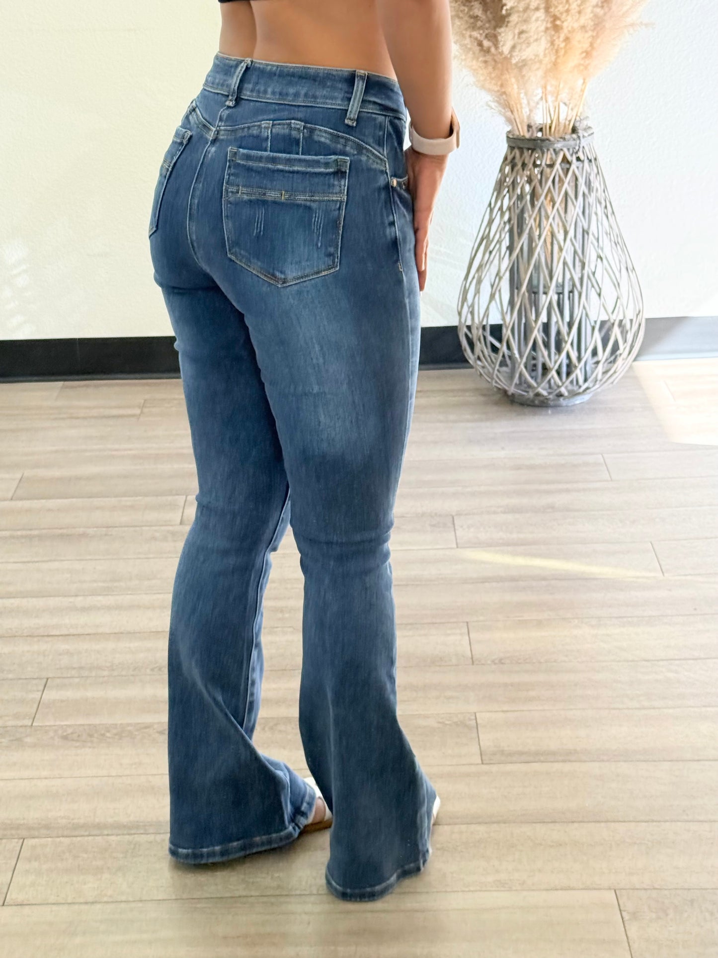 The sculpted Jeans