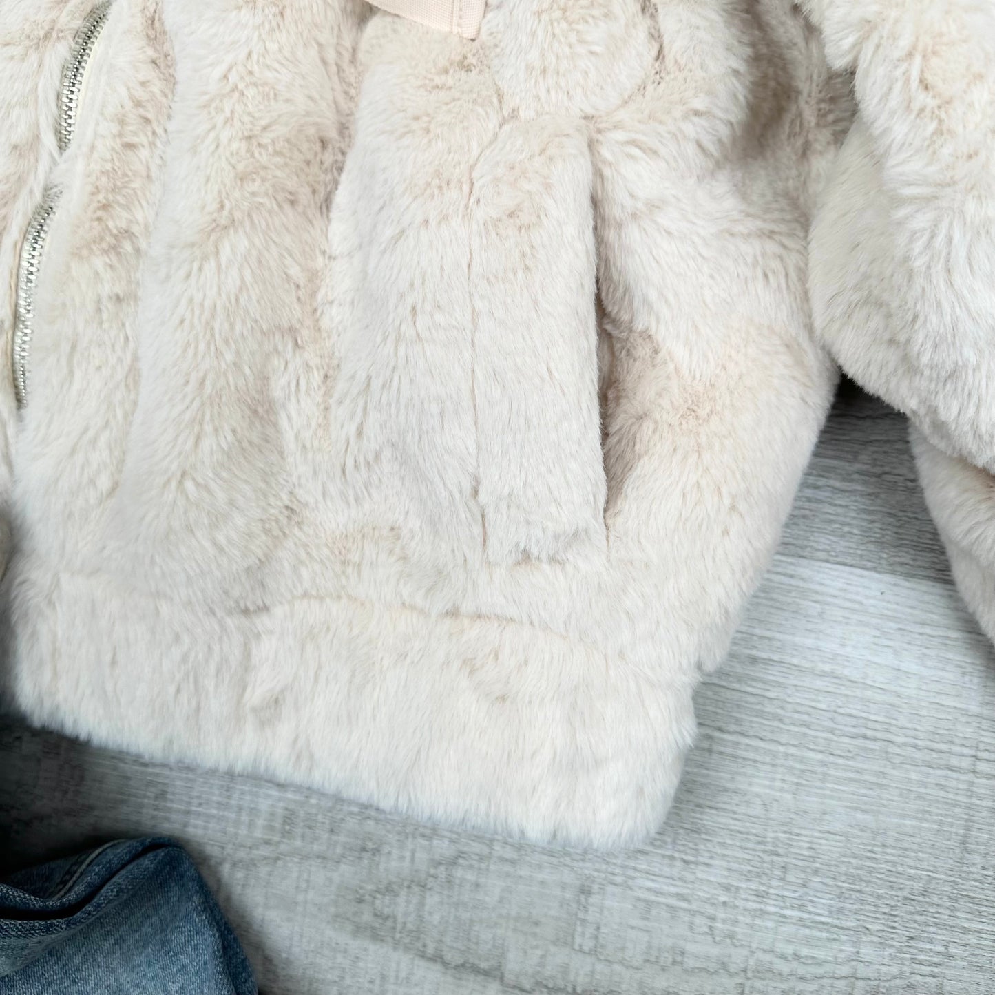 Angela zip up jacket