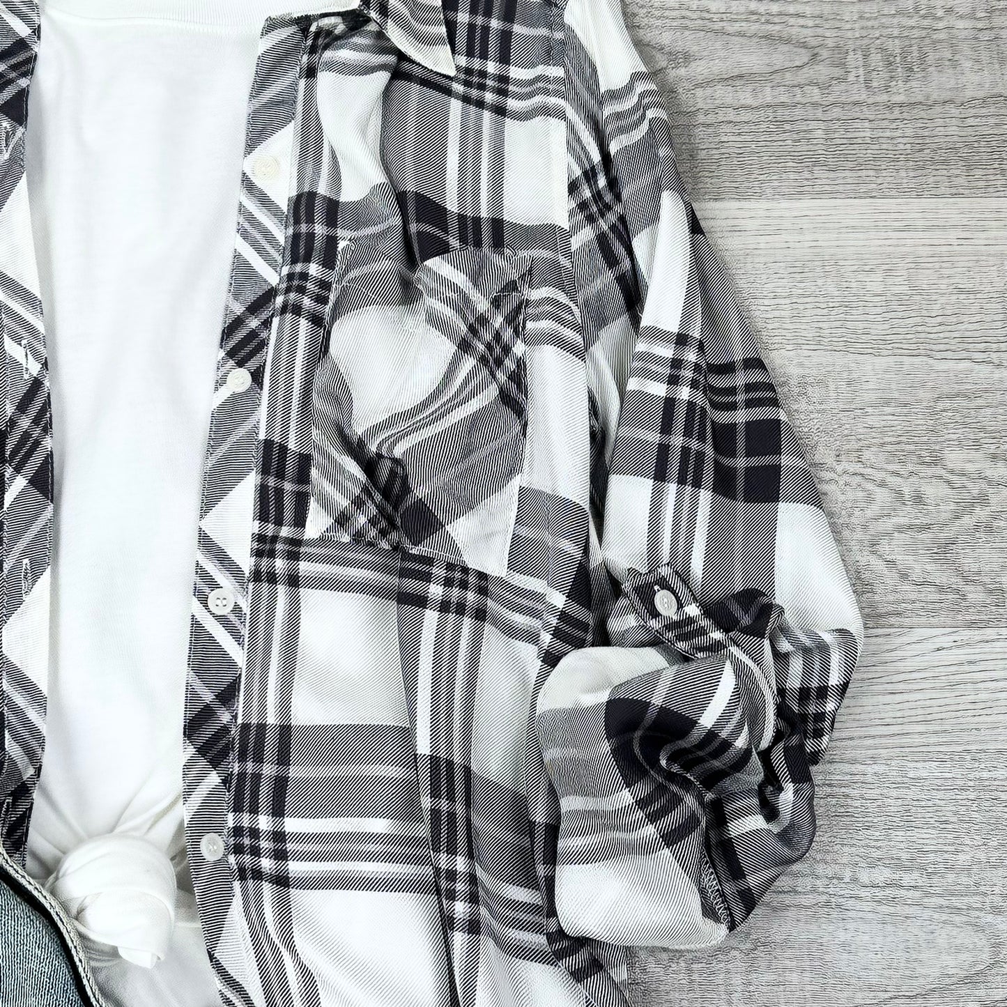 Layla Long Sleeve Button Up