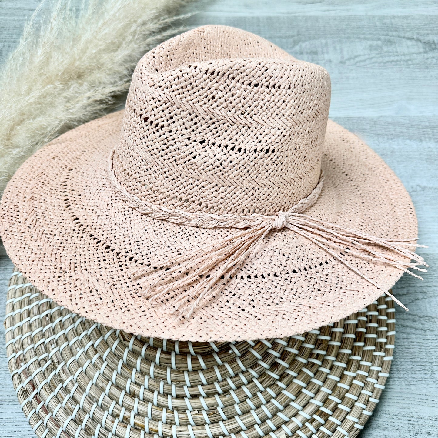 Nora Hat