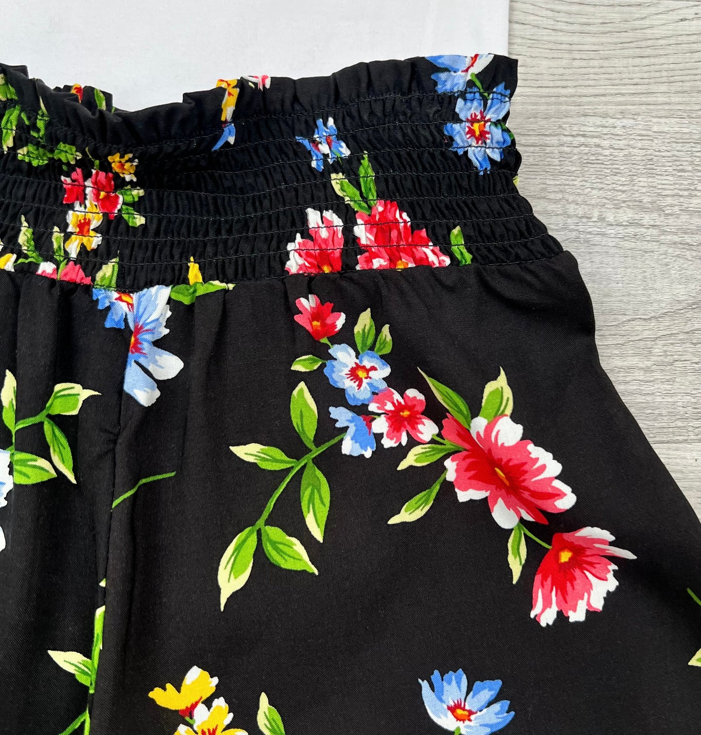 Lily Floral shorts