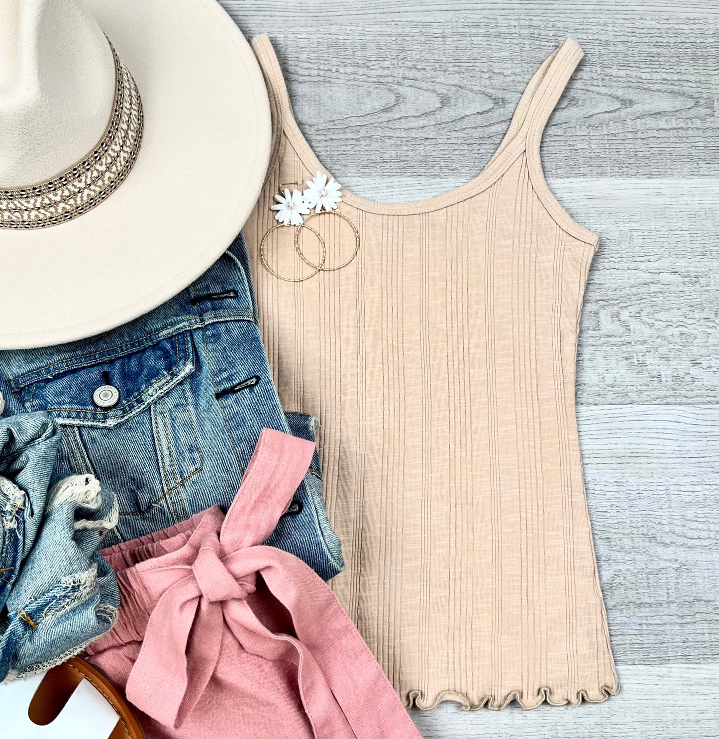 Ribbed Scoop neck Tank Top