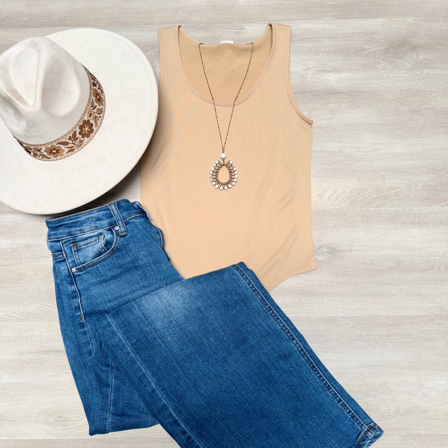 Ashlee Lightweight Solid Bodysuit