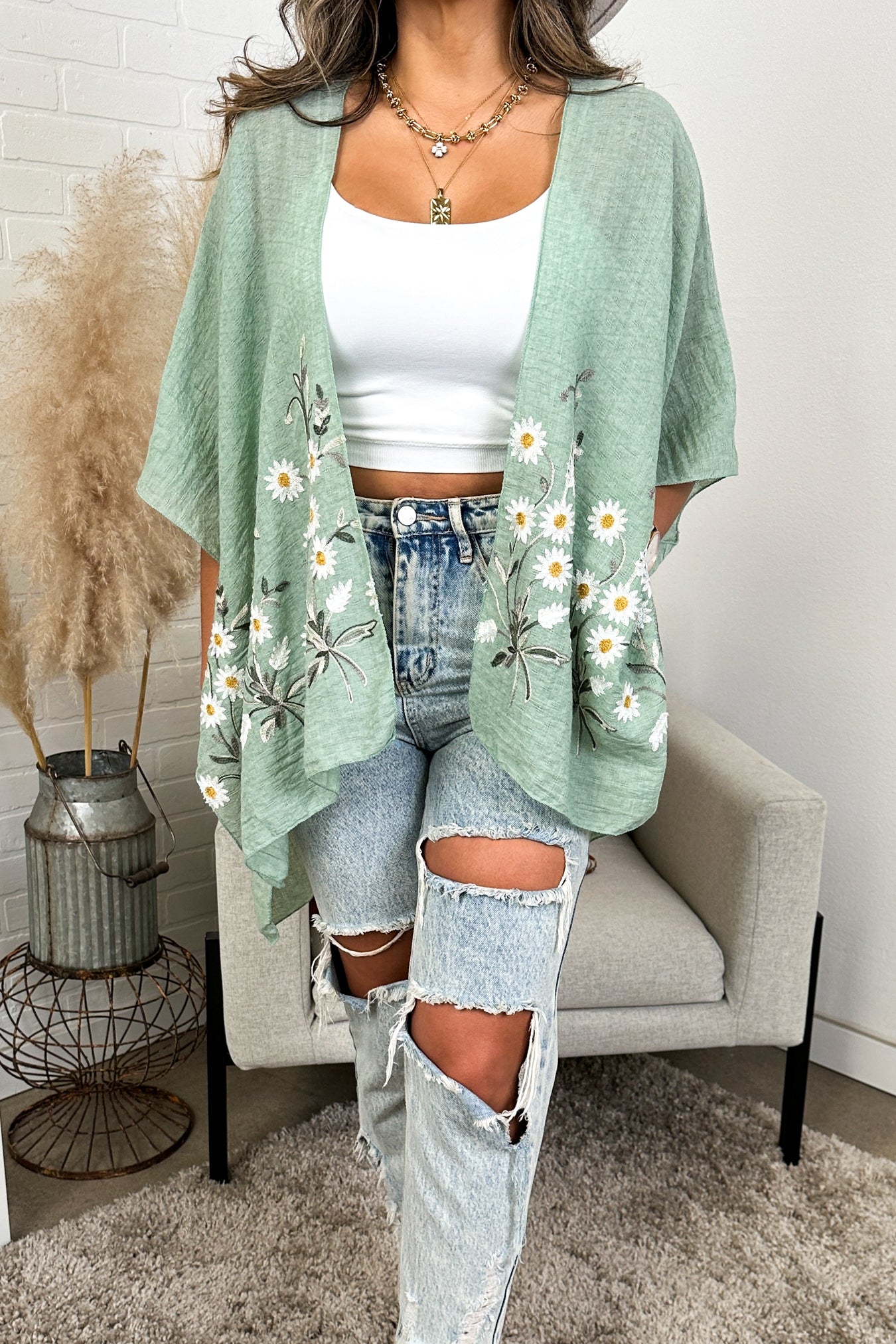 Daisy Embroidered Kimono