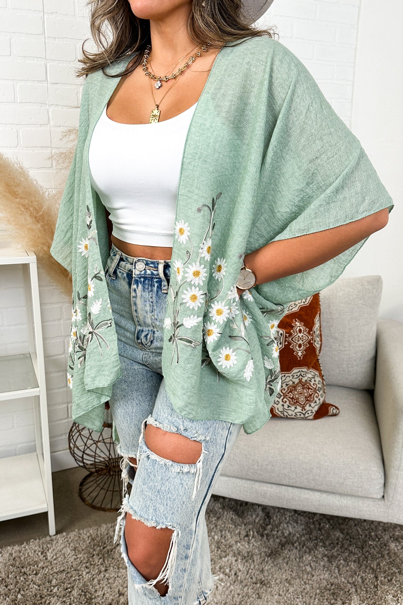 Daisy Embroidered Kimono