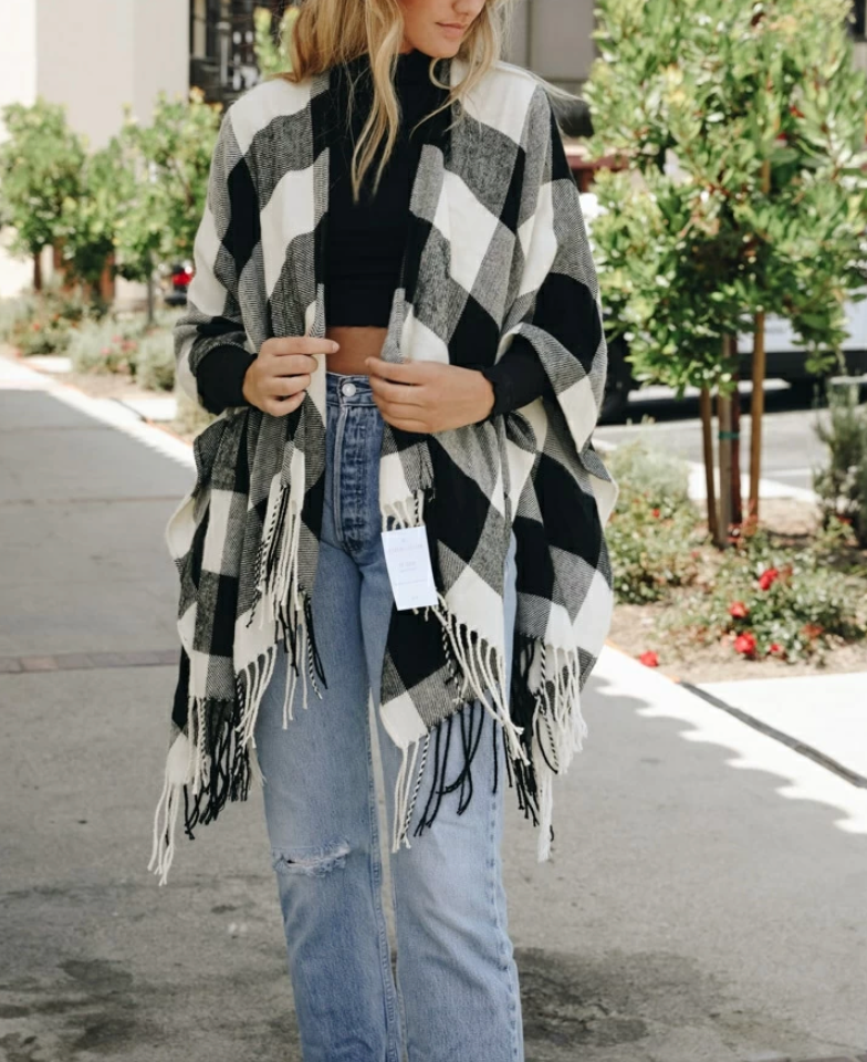 Buffalo Comfy Classic Shawl