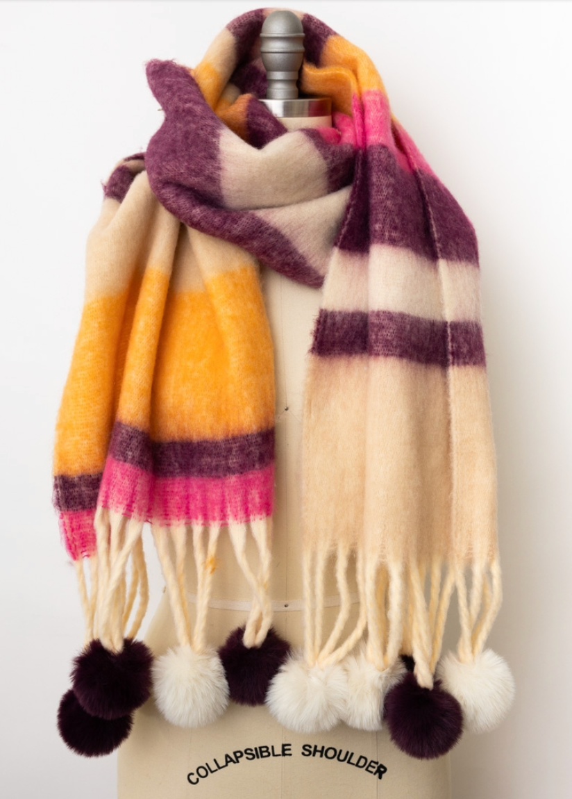 Cozy Hug Chunky Pom Tassel Scarf
