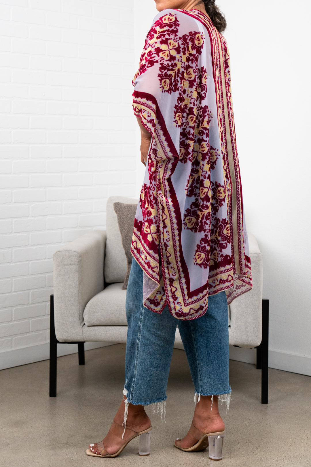 Colette floral velvet kimono