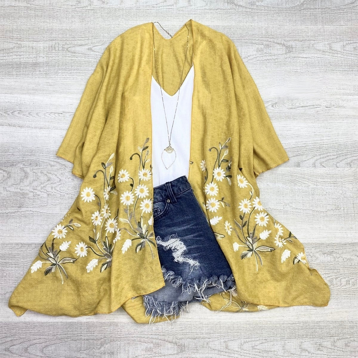 Daisy Embroidered Kimono