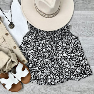 Clara Elastic waistband floral shorts