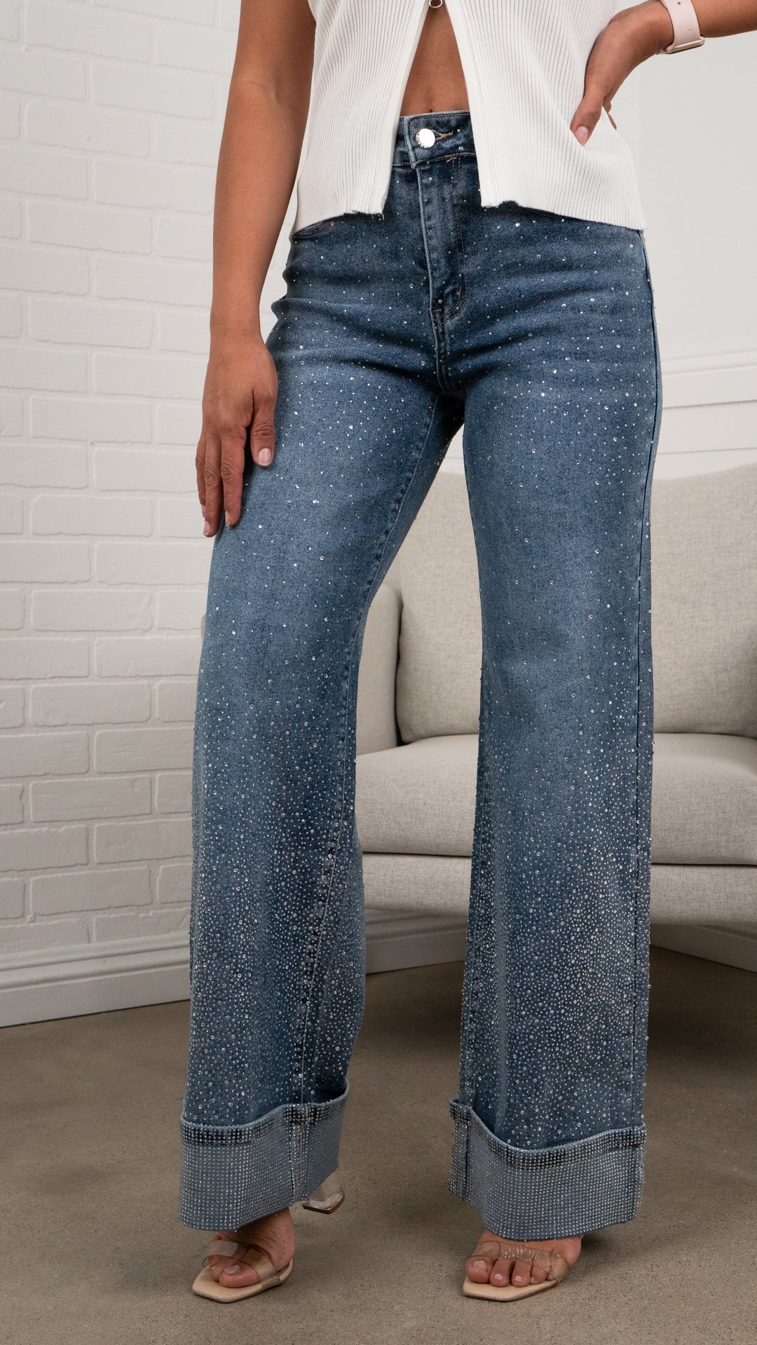 Lumi cuffs detail High-Waisted Sparkle Jeans Must Have 31" Inseam