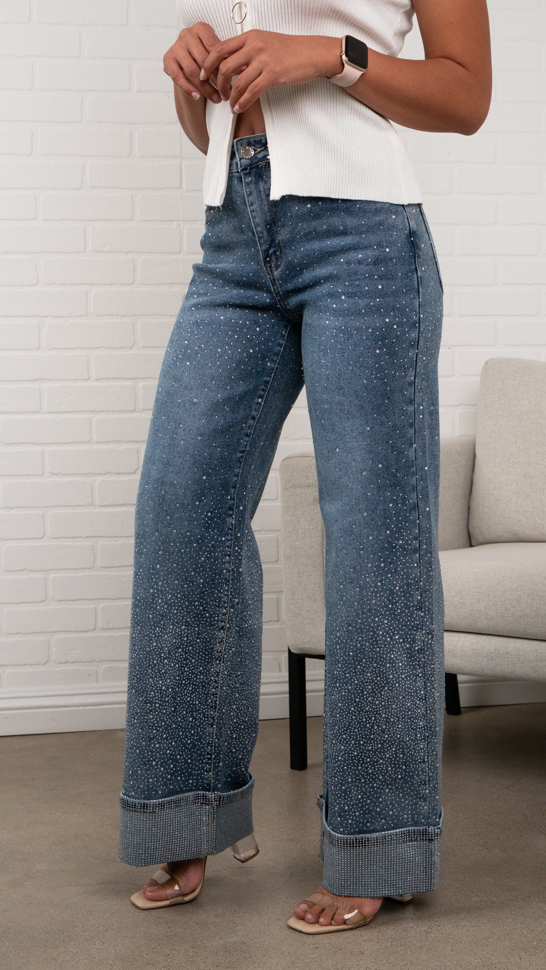 Lumi cuffs detail High-Waisted Sparkle Jeans Must Have 31" Inseam