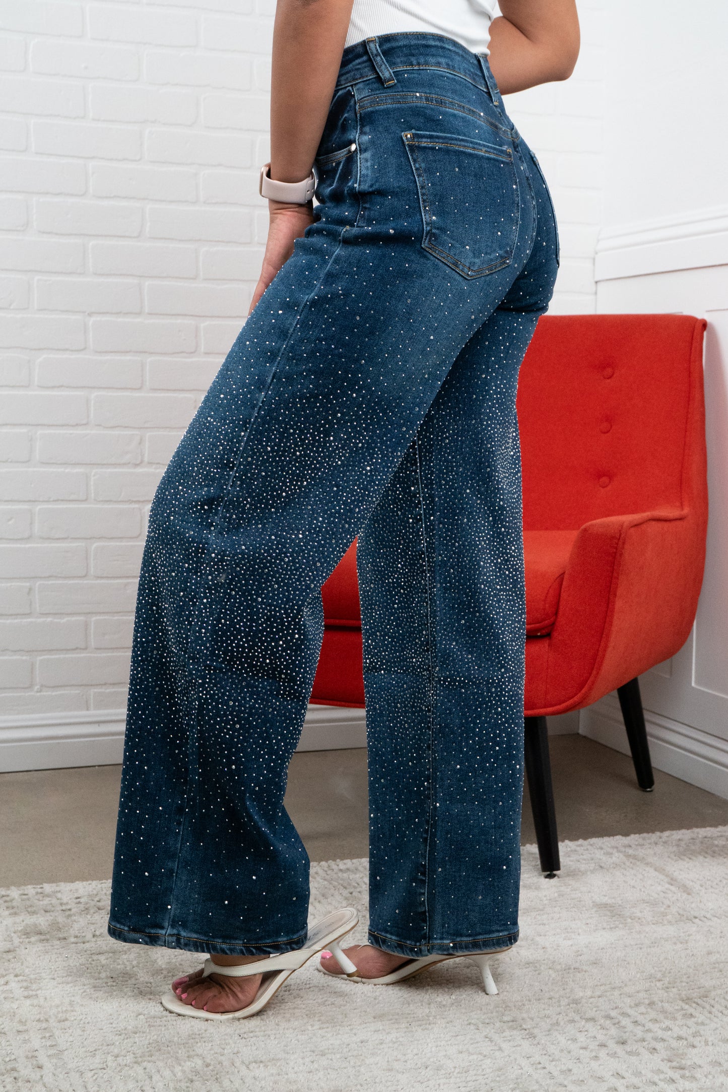 Crystal High-Waisted Sparkle Jeans Must Have