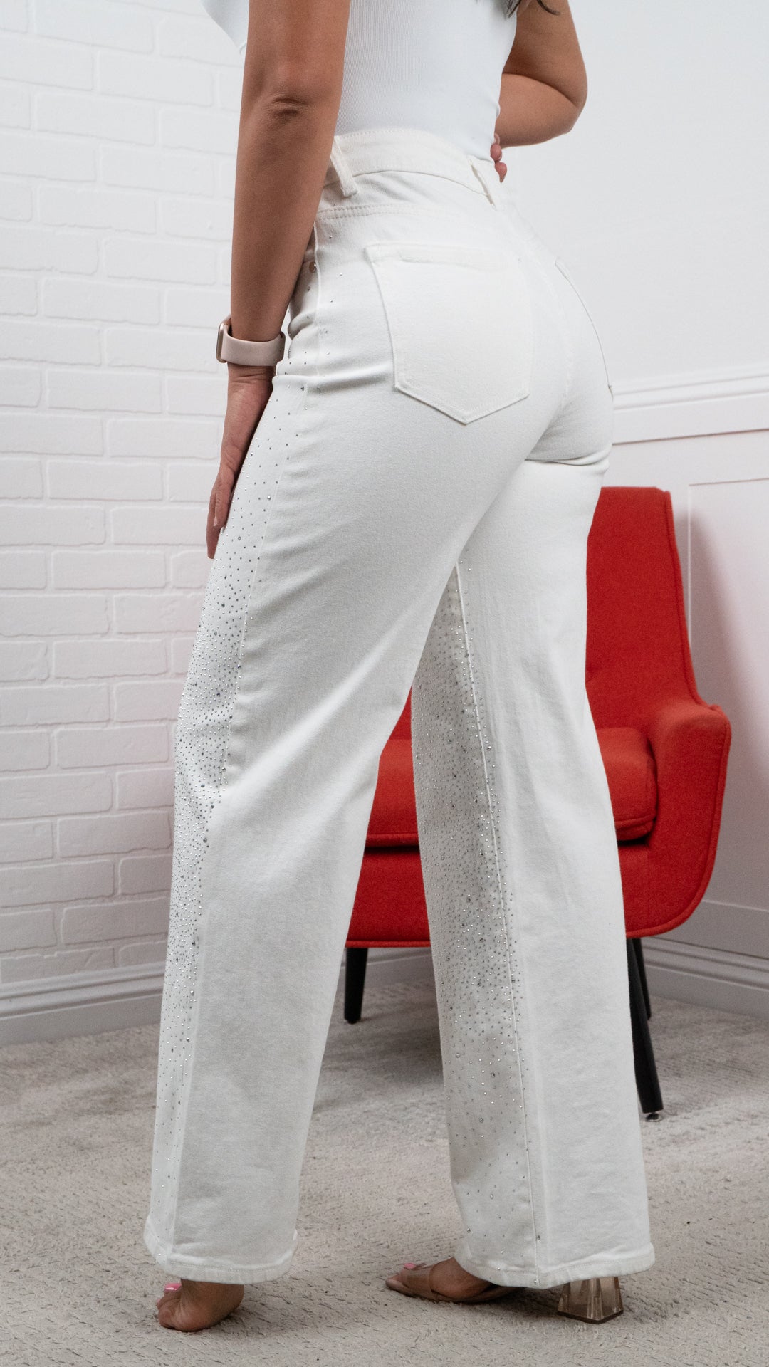 Crystal High-Waisted Sparkle Jeans Must Have