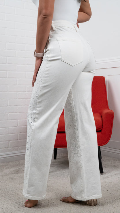 Crystal High-Waisted Sparkle Jeans Must Have