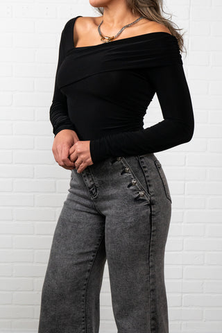 Lauren Long Sleeve Off-Shoulder Top – Casual Comfortable Fashion Shirt for Women