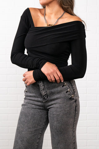 Lauren Long Sleeve Off-Shoulder Top – Casual Comfortable Fashion Shirt for Women