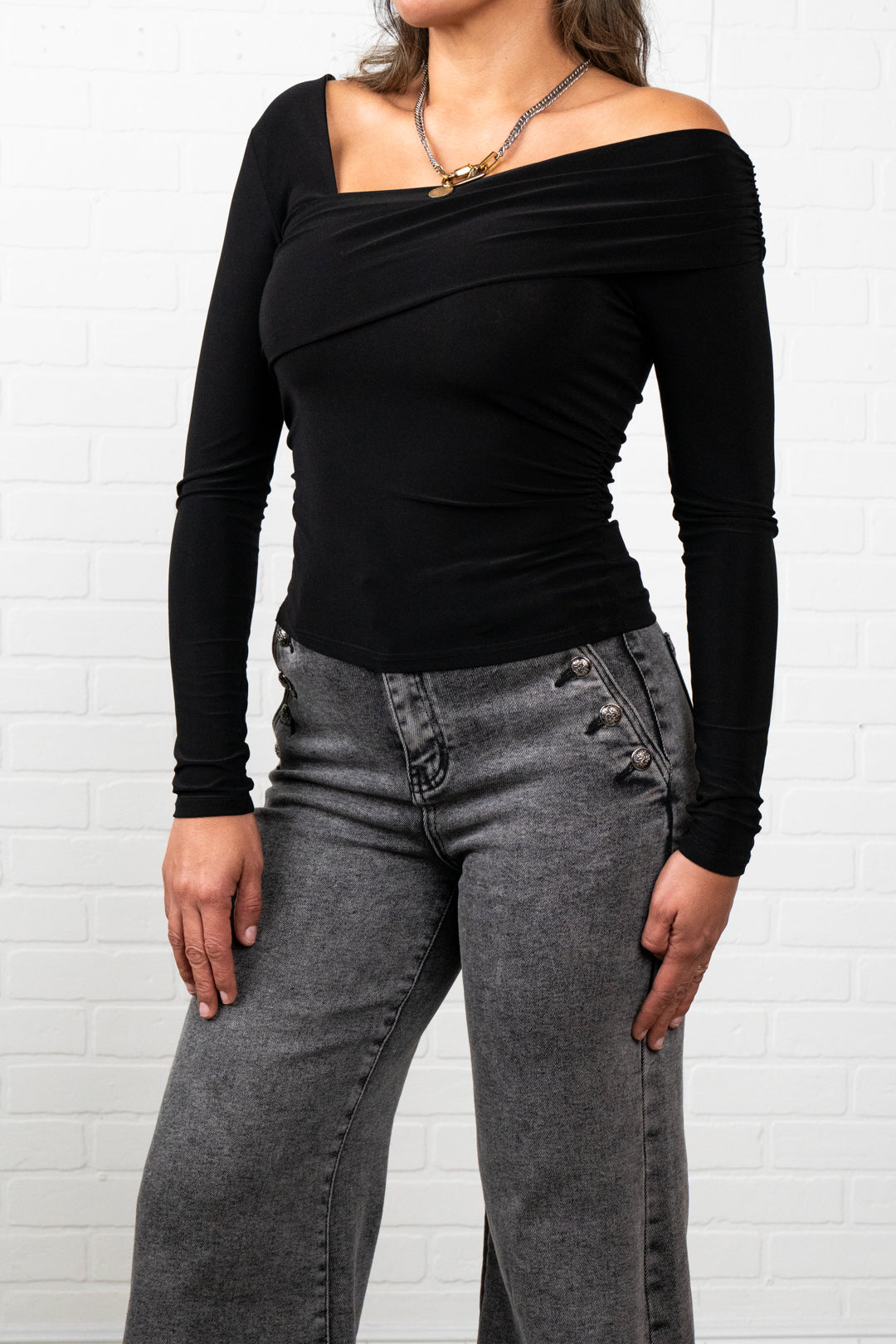 Lauren Long Sleeve Off-Shoulder Top – Casual Comfortable Fashion Shirt for Women