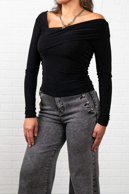 Lauren Long Sleeve Off-Shoulder Top – Casual Comfortable Fashion Shirt for Women