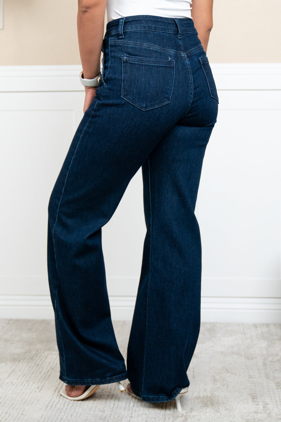 Gina High Waist Straight Leg Jeans – Flattering Women’s Denim Pants