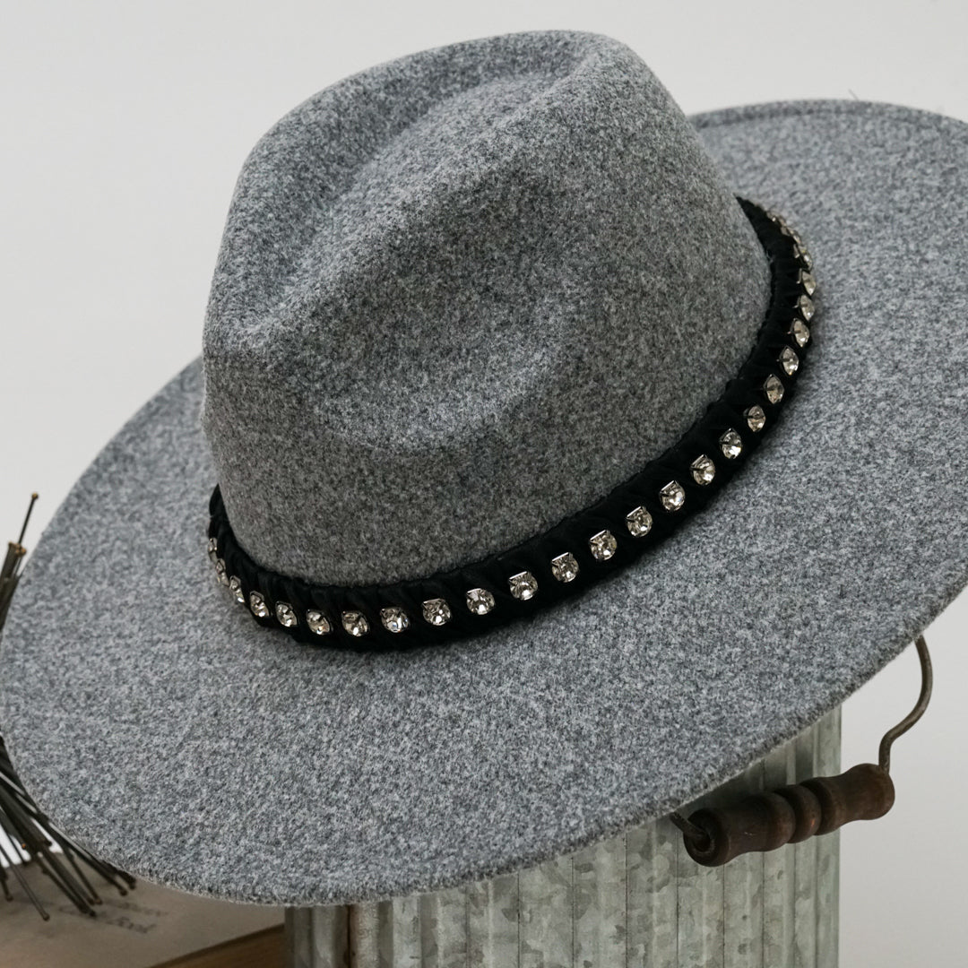 Effortless Style – Wide Brim Fedora Hat with Rhinestones Band