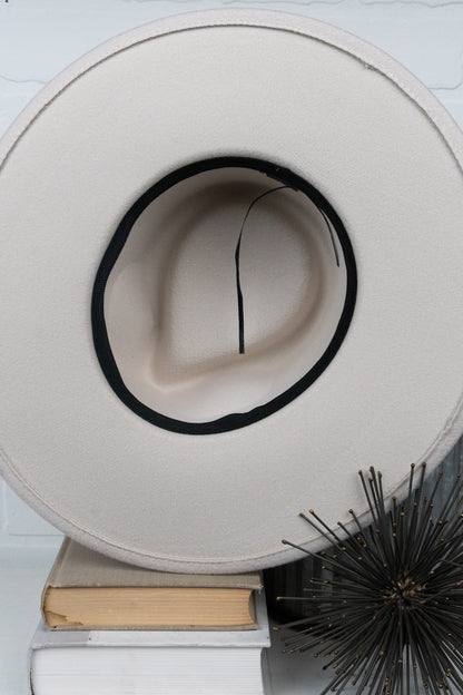 Jessie Flat Brim Buckle Hat