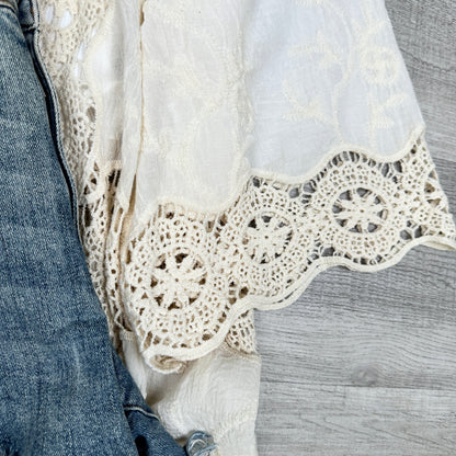 Breanna Embroidered Kimono