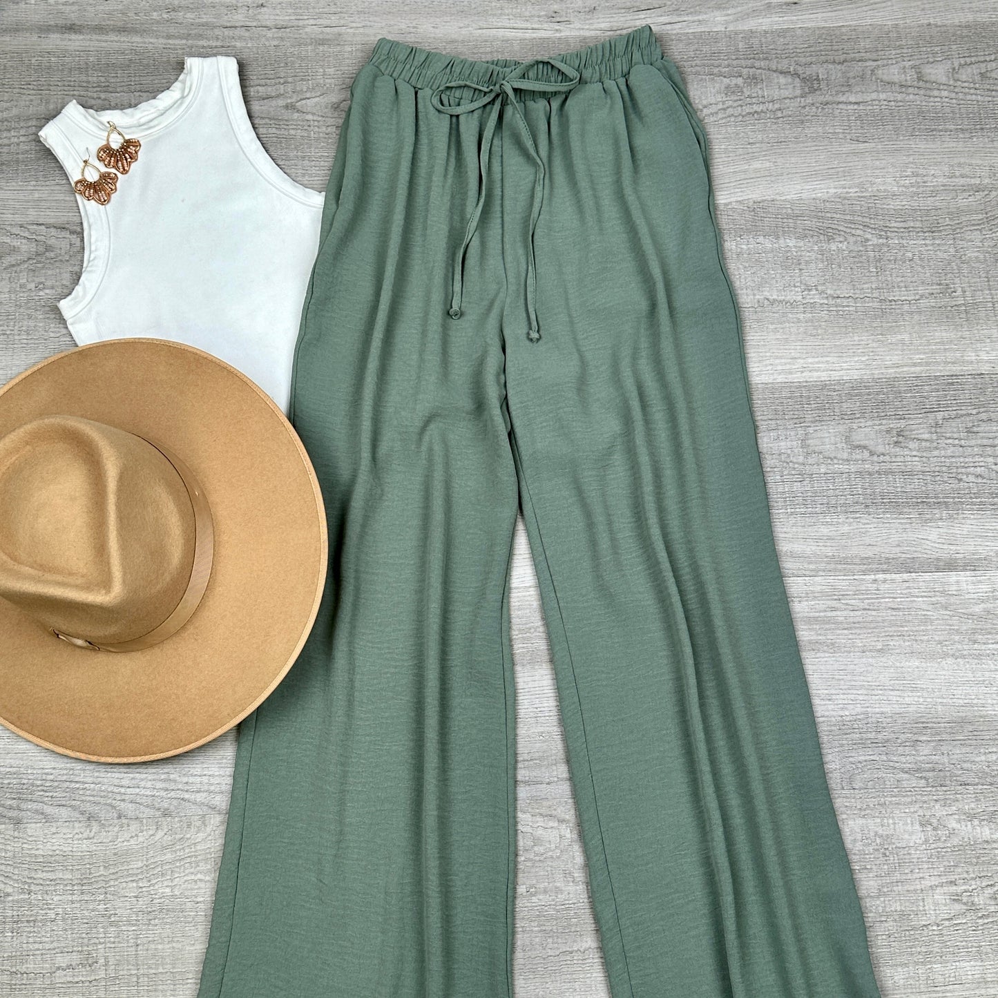 Estefania Lightweight Pants