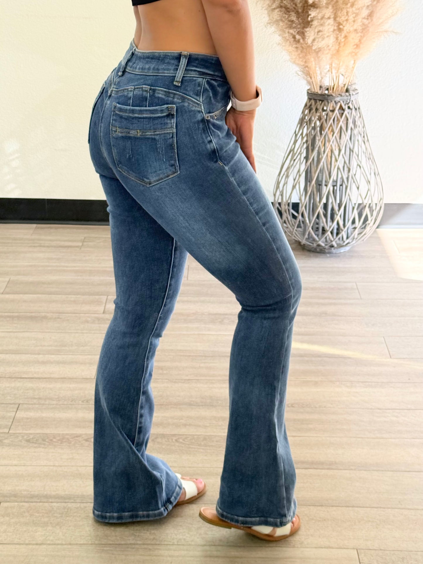 The sculpted Jeans