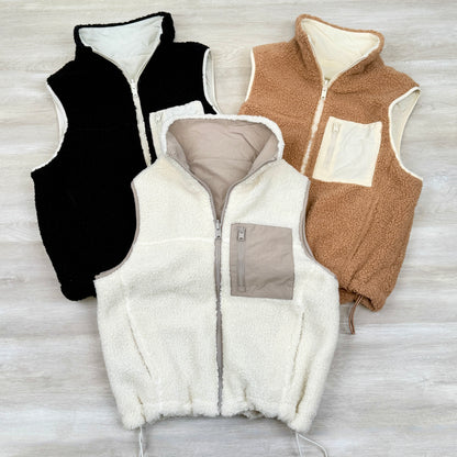 Reversible Sherpa Fleece Vest – Lightweight, Stylish Cold Weather Essential