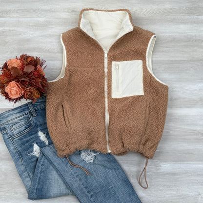 Reversible Sherpa Fleece Vest – Lightweight, Stylish Cold Weather Essential