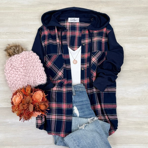Brooke Oversized Hooded Flannel – Two-Tone Sleeves, Fall Essential
