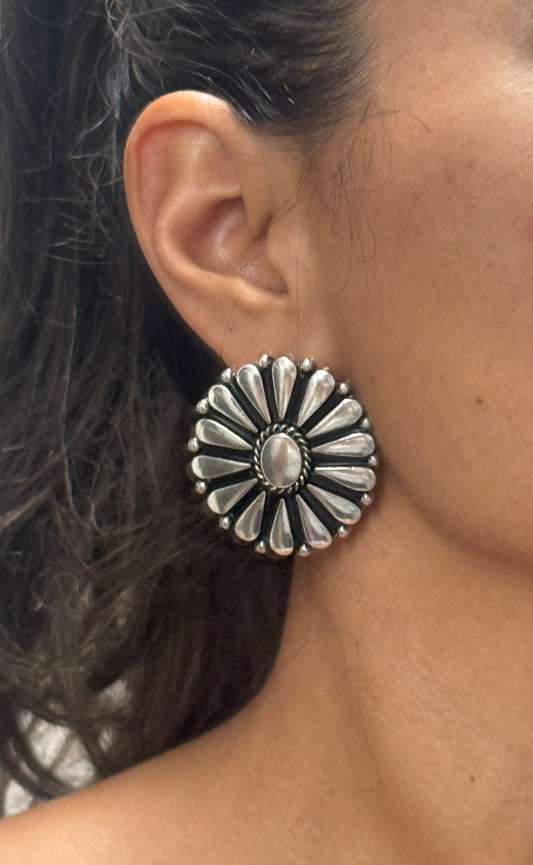 Lita round statement earrings