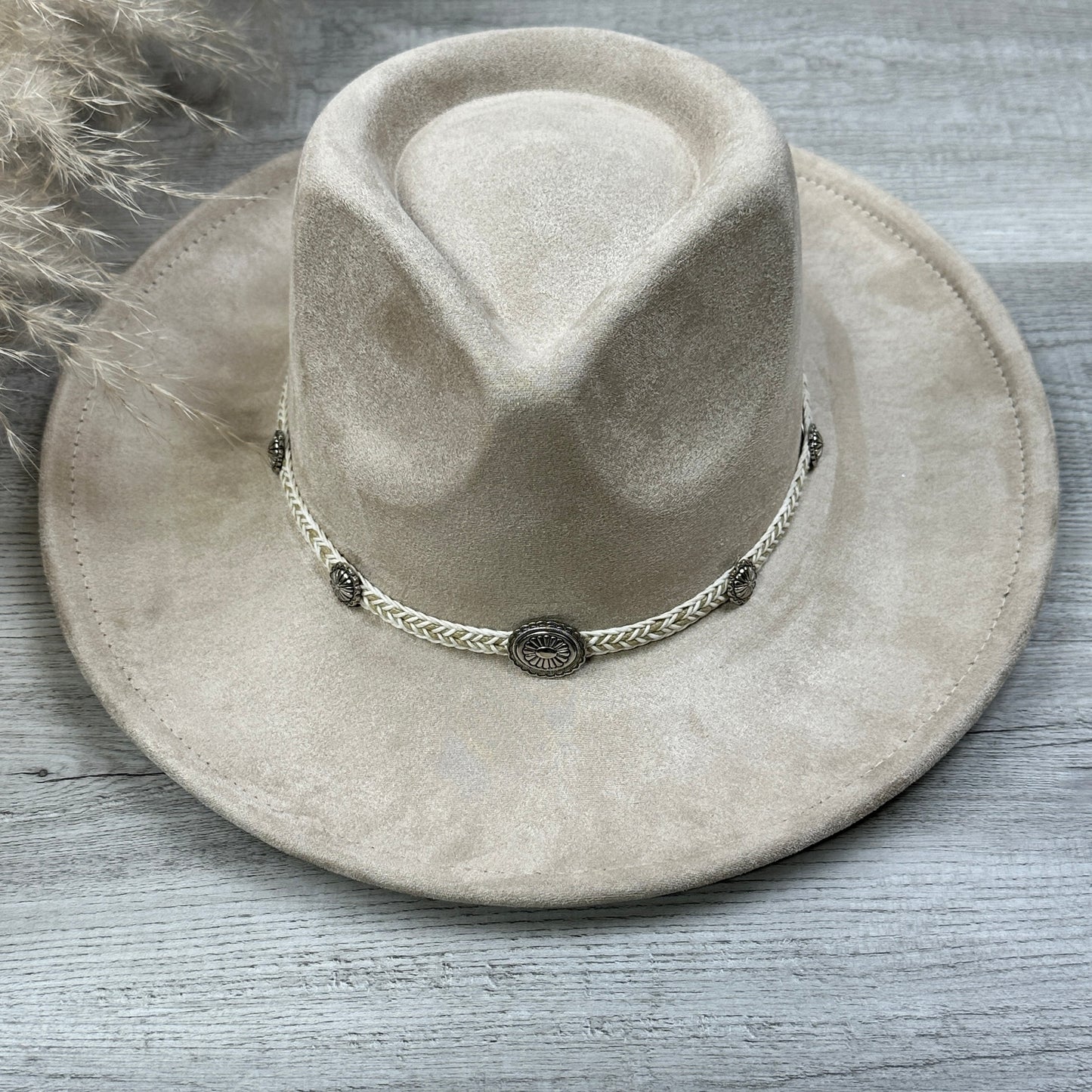 Lasso Hat