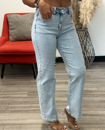 Mia straight Leg Jeans