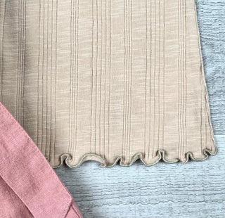 Ribbed Scoop neck Tank Top