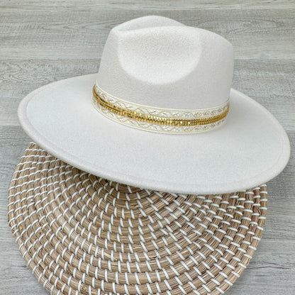 Deanne Hat