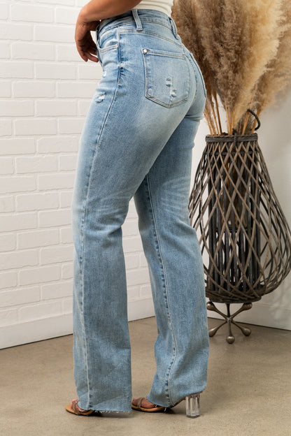 Manny Mid Rise Light Wash Dad Jean JUDY BLUE