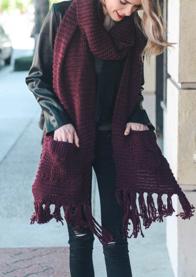 Bianca Pocket Tassel Scarf