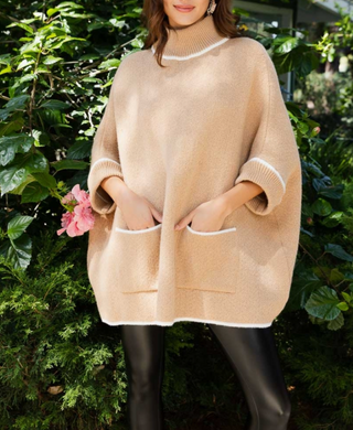 Luz Turtle neck poncho